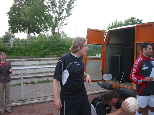 105-0527_IMG