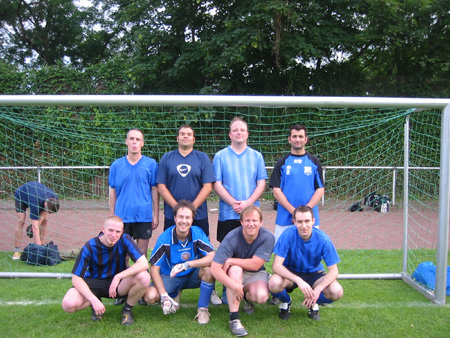 102-0285_IMG