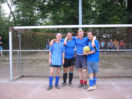 104-0418_IMG